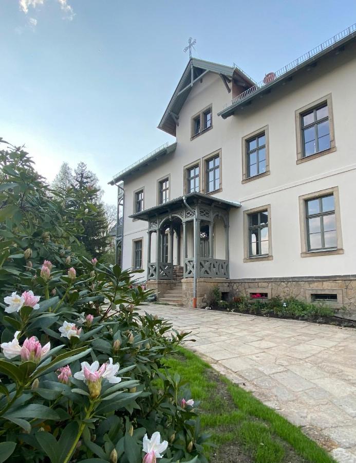 Altes Pfarrhaus Apartment Papstdorf Ngoại thất bức ảnh